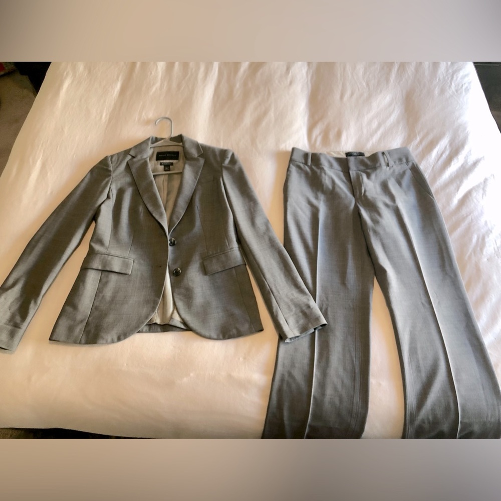 Banana Republic Suit